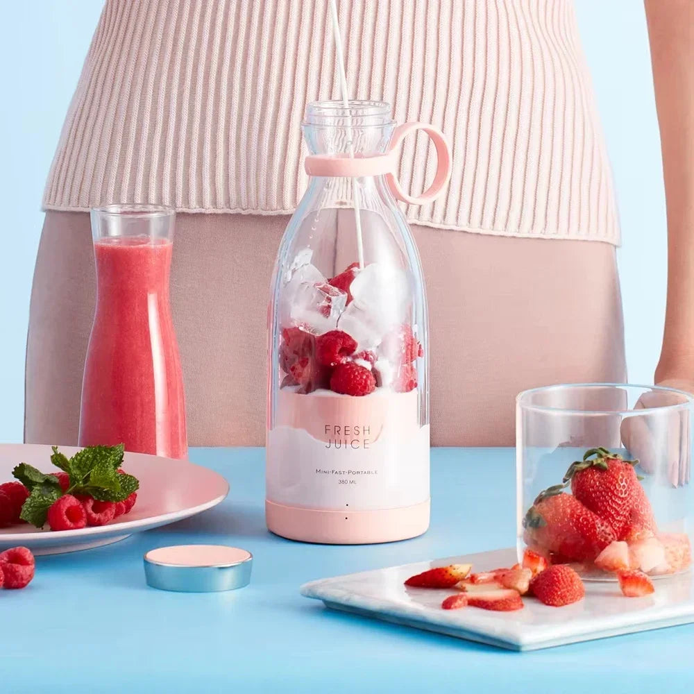Mini Portable Personal Blender/ Electric Juicer Fruit Blender